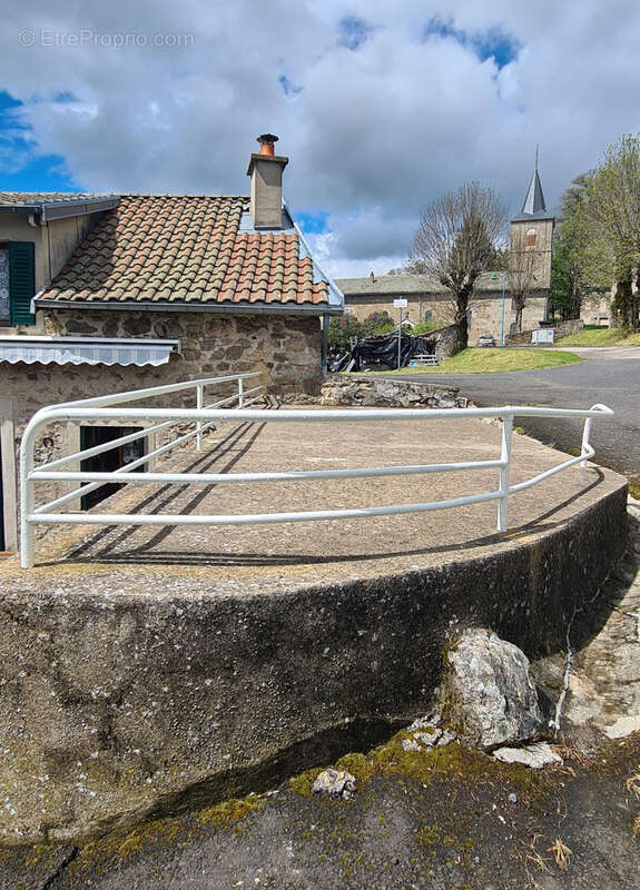 Maison à DEVESSET