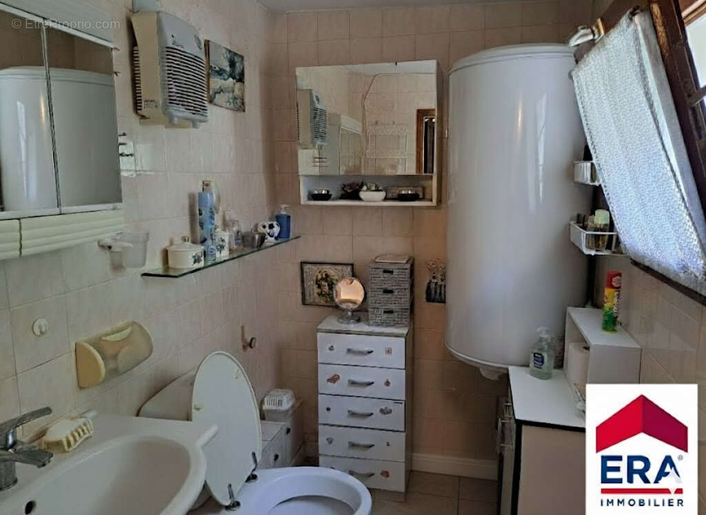 Maison à CAMARET-SUR-AIGUES