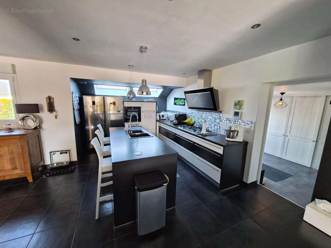 Magnifique maison moderne de 8 pièce(s) 230 m2 aux portes de Granville - photo 4