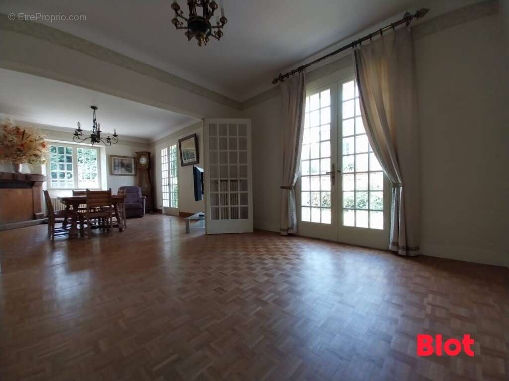 Maison à LA GUERCHE-DE-BRETAGNE