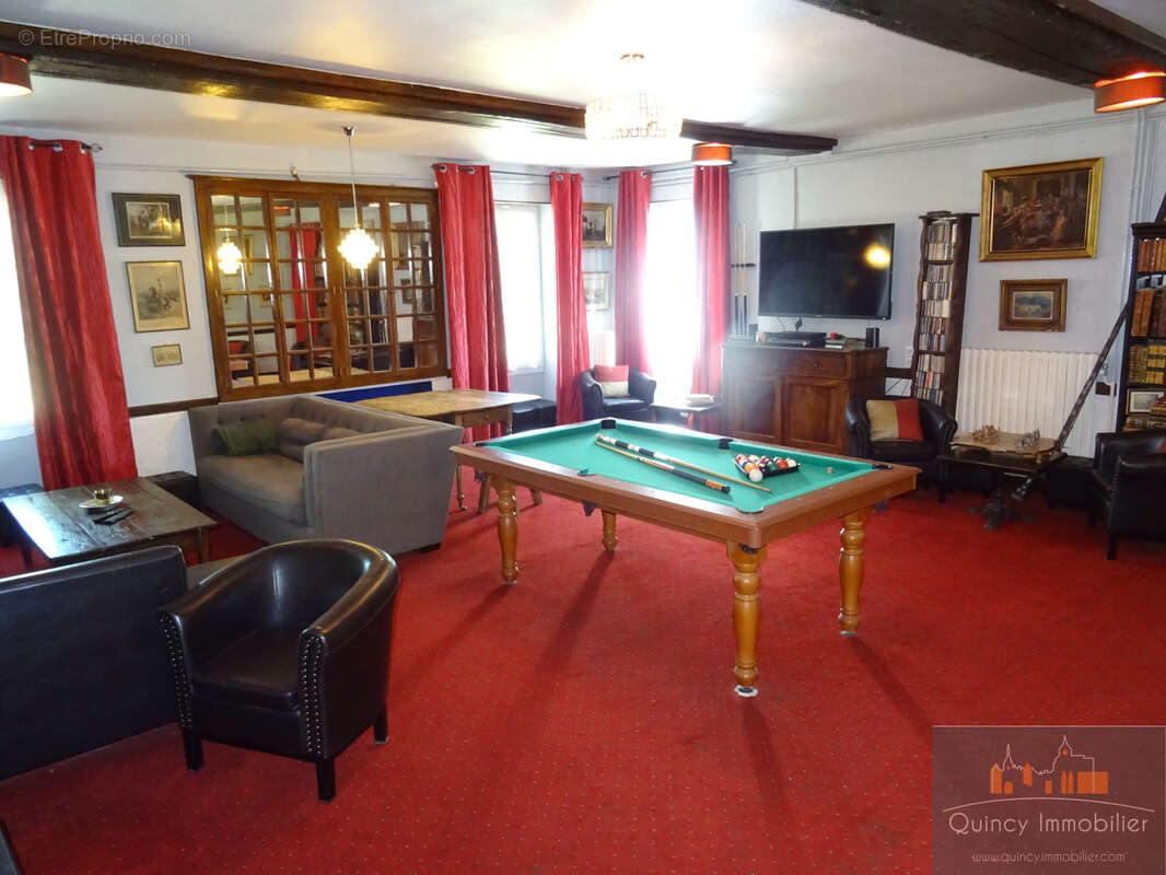 Commerce à SAINT-PERE