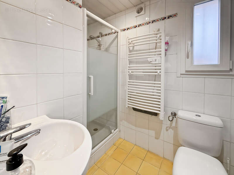 Maison à PREVESSIN-MOENS