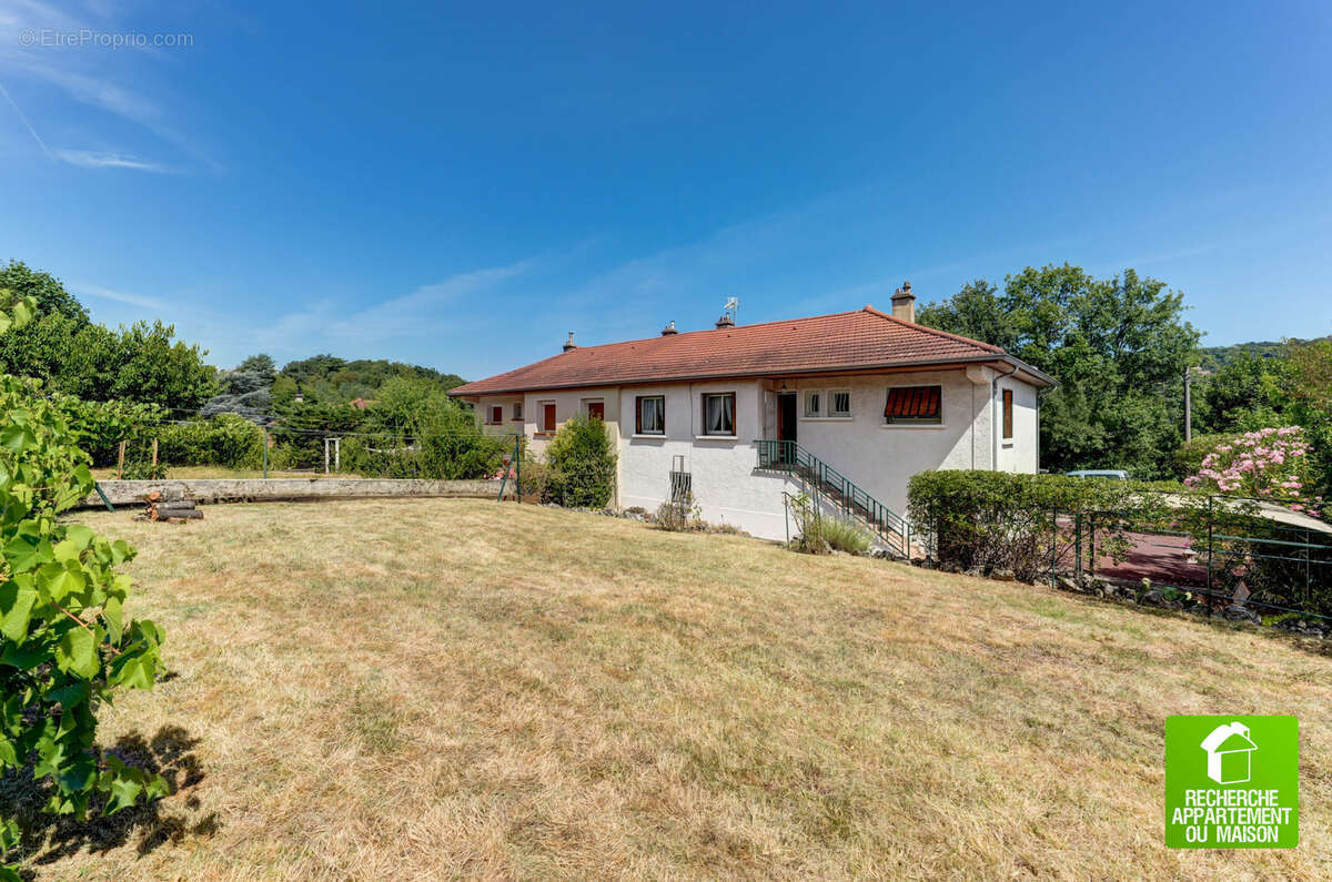 Maison familiale avec jardin - photo 3