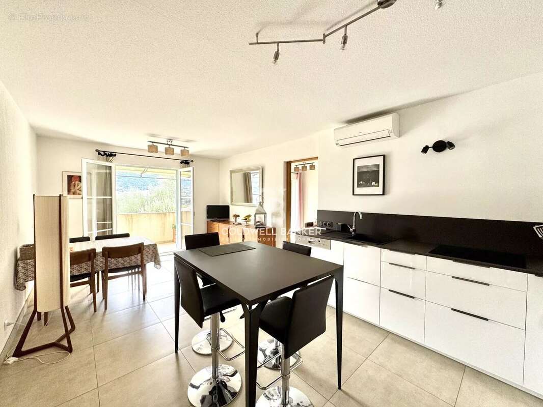 Appartement à L'ILE-ROUSSE