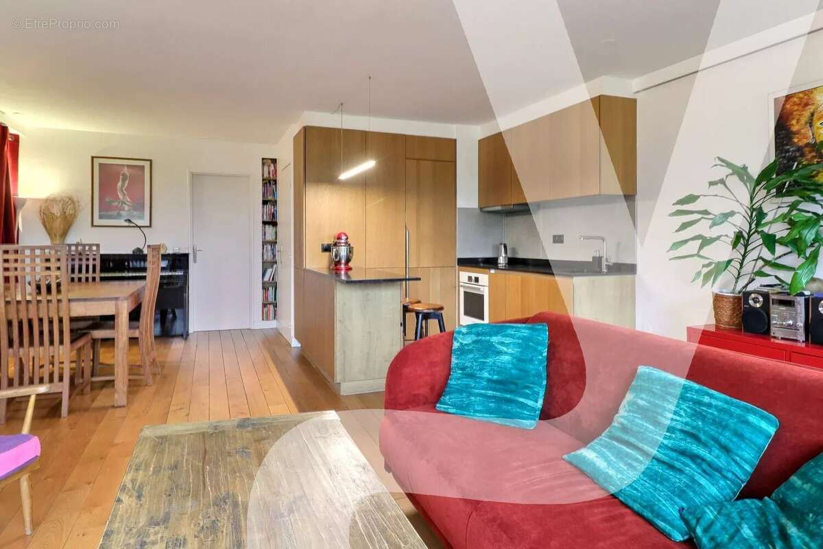 Appartement à PARIS-19E