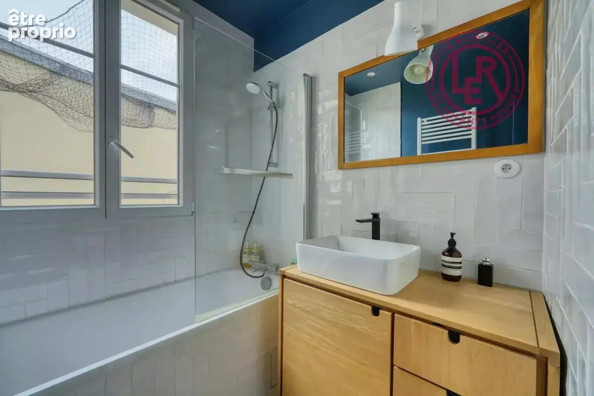 Paris 2ème - Sentier/Bonne Nouvelle - Rue Beauregard - Superbe duplex familial en excellent état - photo 12