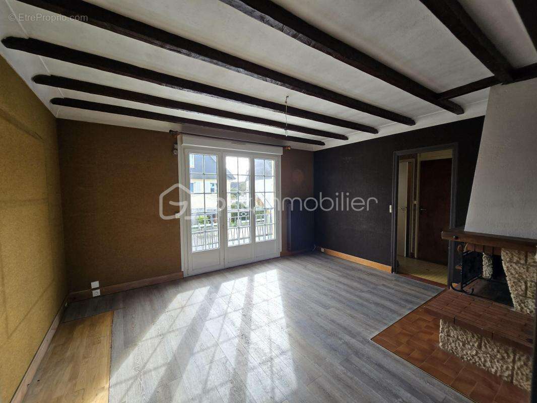 Maison à BRUZ