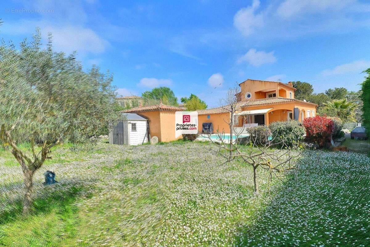 Maison à SAINT-THEODORIT