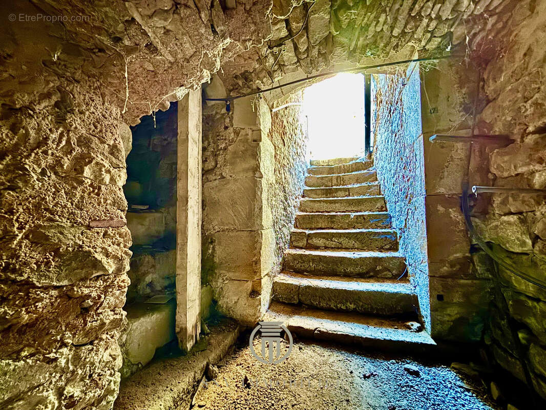 Maison à PARAY-LE-MONIAL
