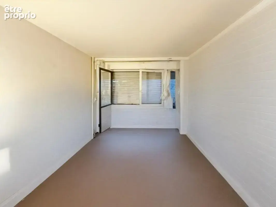 SEVRAN (93) – T2 45 m² avec balcon sans vis-à-vis, ascenseur, parking et RER B - photo 6