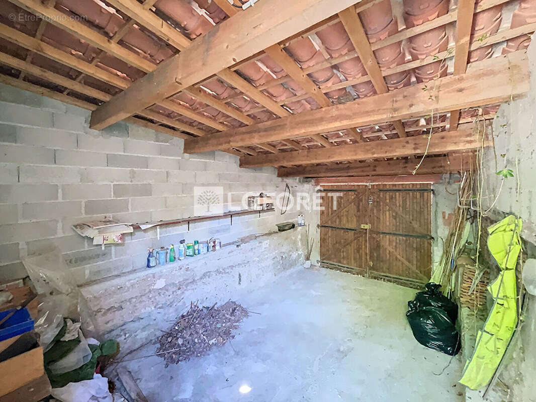 Maison Castelsarrasin 6 pièce(s) environ 156.87m2 - Garage. - photo 6