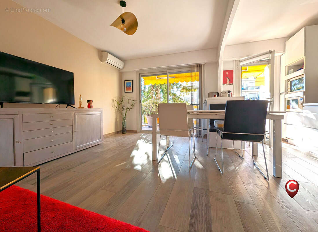 Appartement à NICE