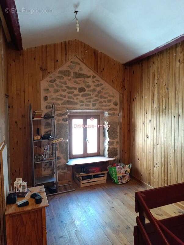 Maison 96 m² à Ucel  - photo 25