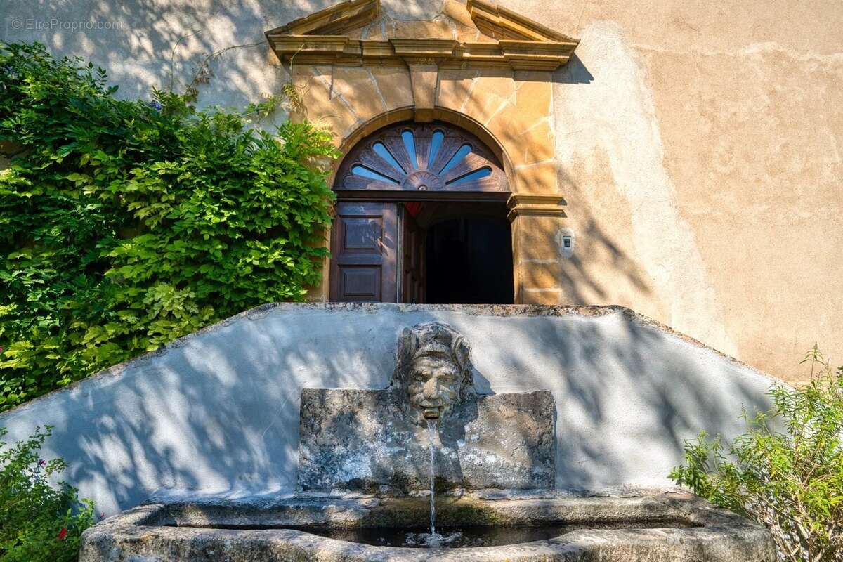 Maison à CHAZAY-D&#039;AZERGUES