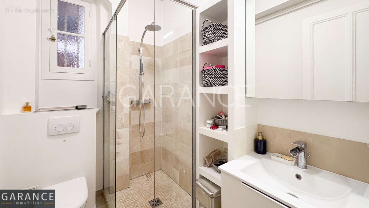 Appartement à PARIS-12E