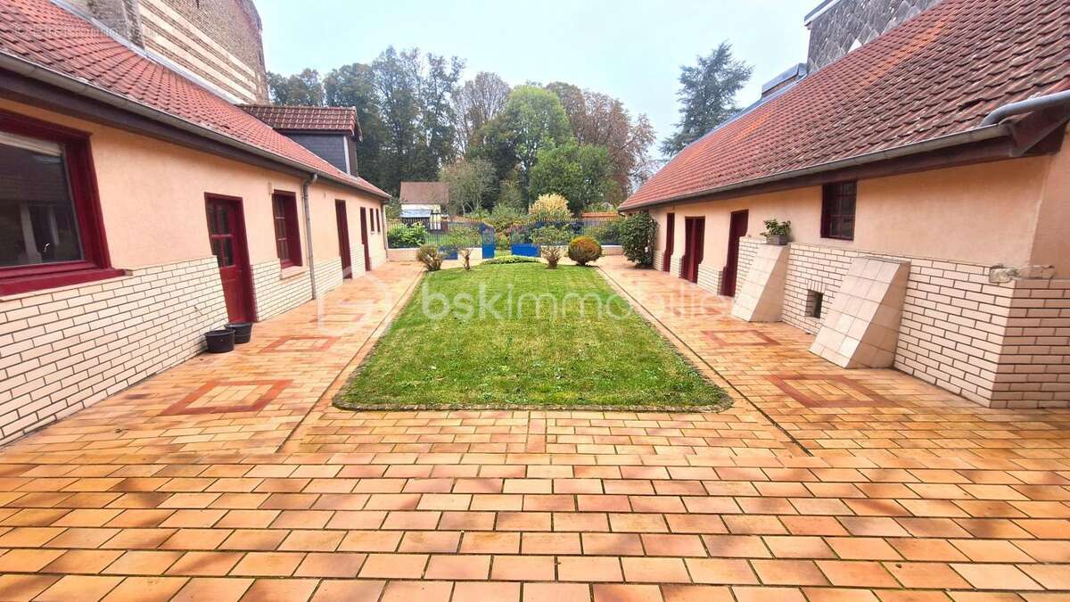 Maison à AUXI-LE-CHATEAU