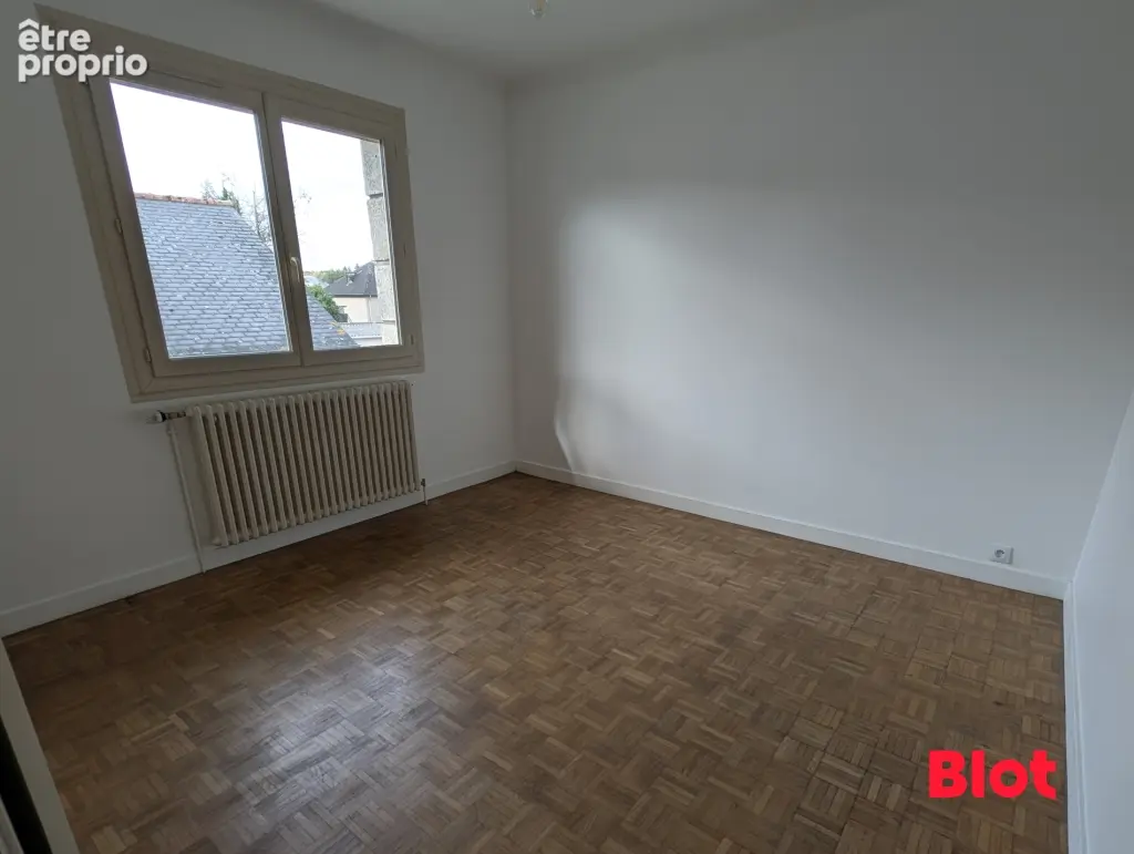 Maison 4 pièces 88 m² à vendre à Argentre-Du-Plessis (35370) - photo 8