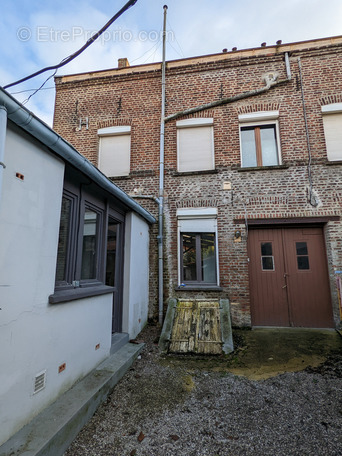 Appartement à ARQUES