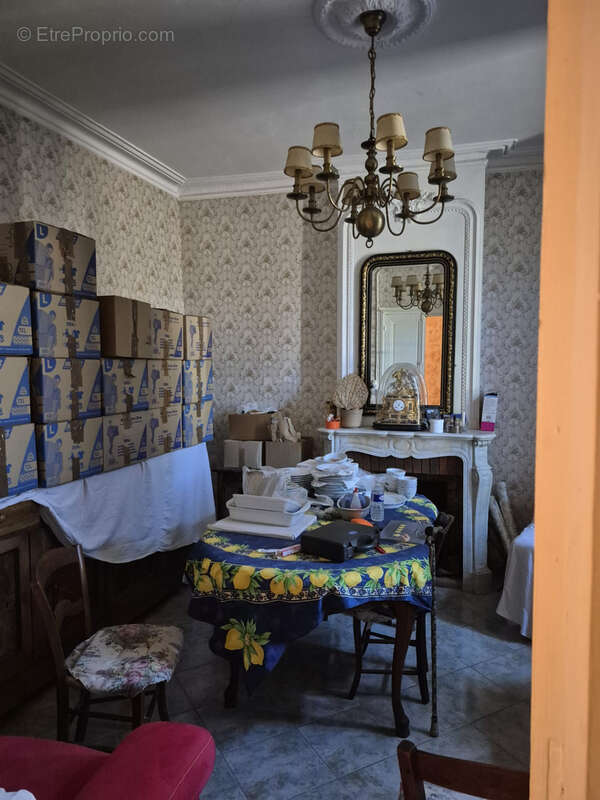 Maison à CAUNES-MINERVOIS
