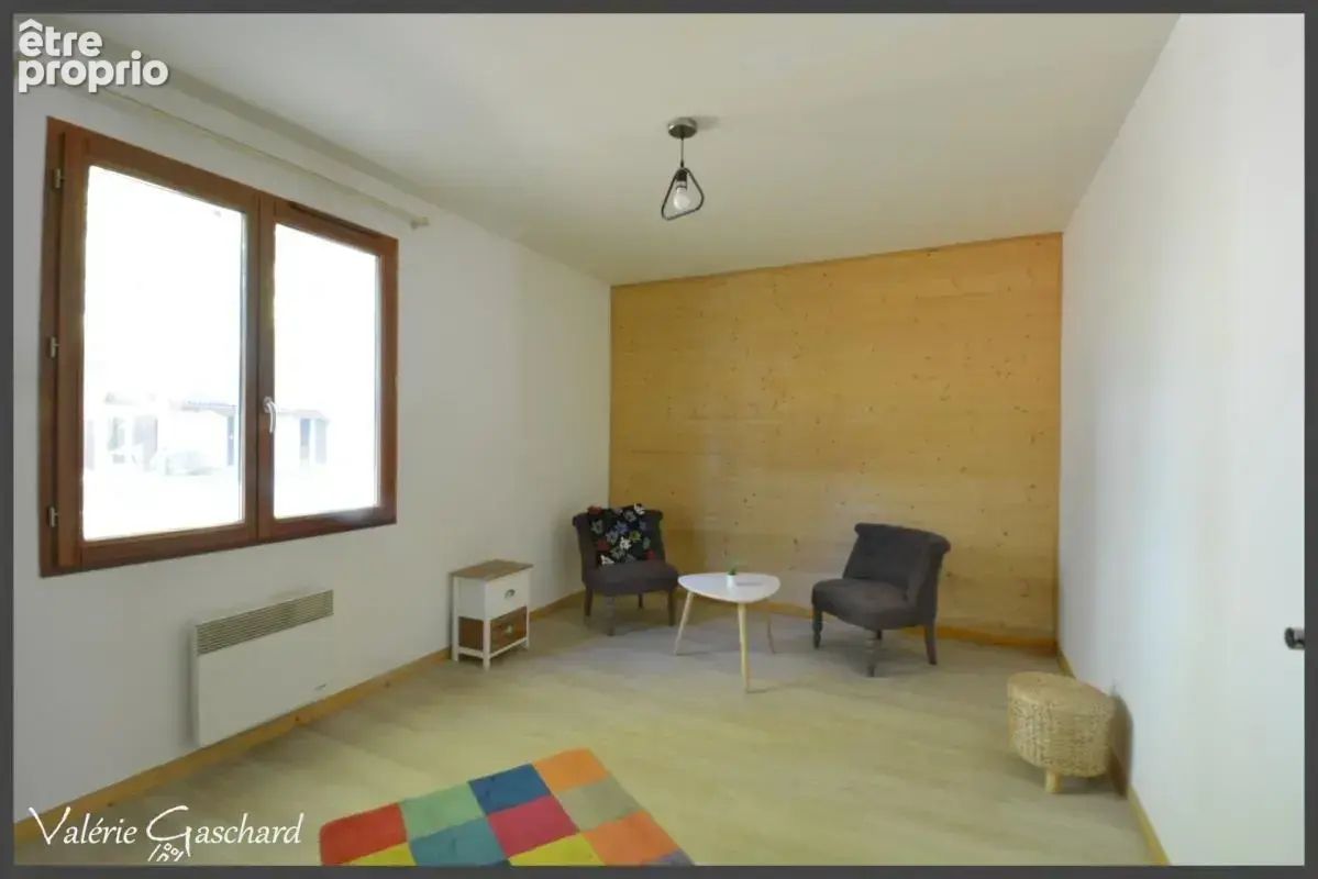 Ménesplet (proche Montpon-Ménestérol) Maison de  130 m² en parfait état - photo 12