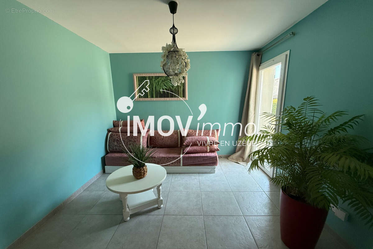Maison 94 m² à Uzes  - photo 7