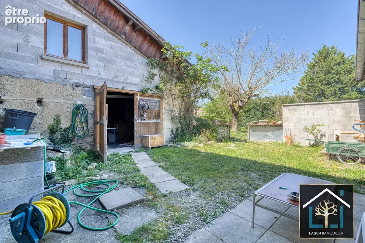 Maison Niévroz centre - photo 12