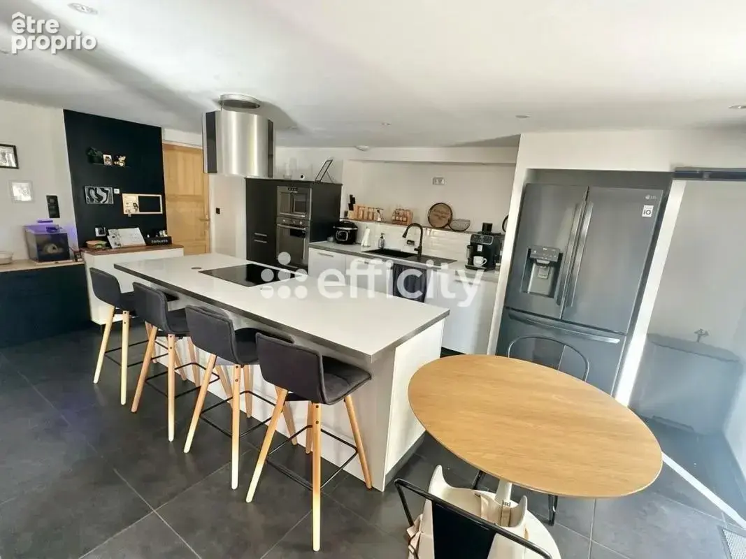 Maison 6 pièces 160 m² à vendre à Saint-Philbert-De-Grand-Lieu (44310) - photo 10