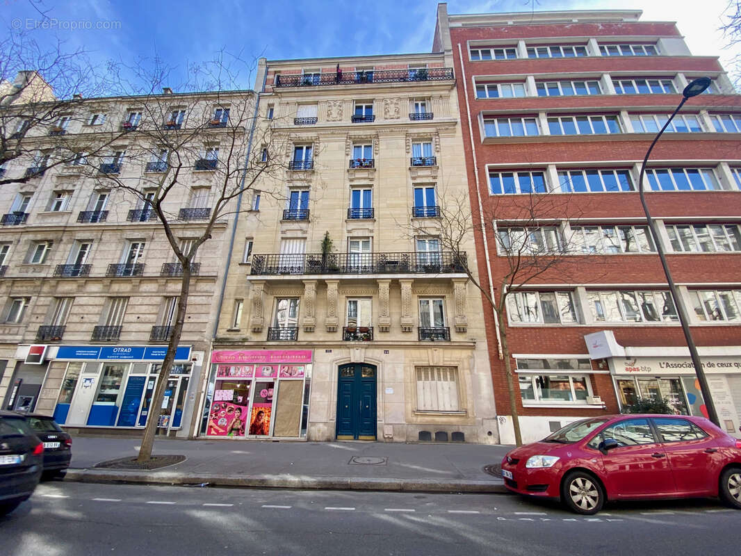 Appartement à PARIS-12E