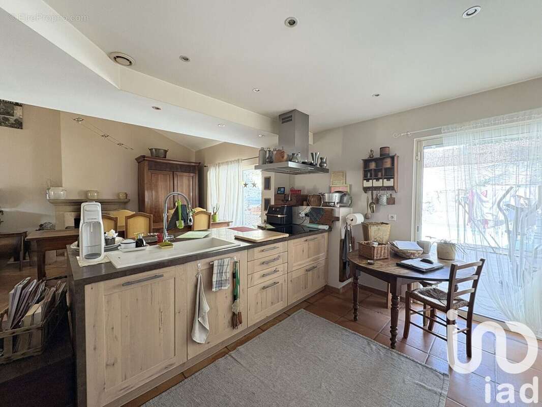 Photo 8 - Maison à CHANTEMERLE-LES-BLES