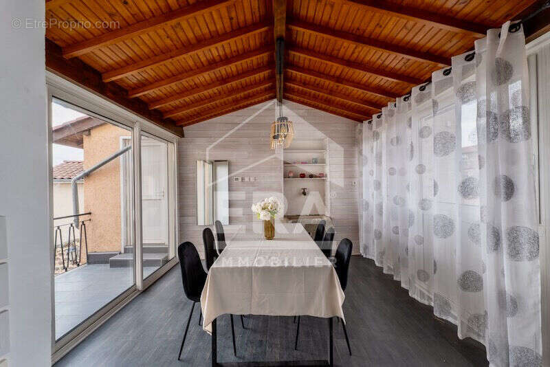 Maison à SOUCIEU-EN-JARREST