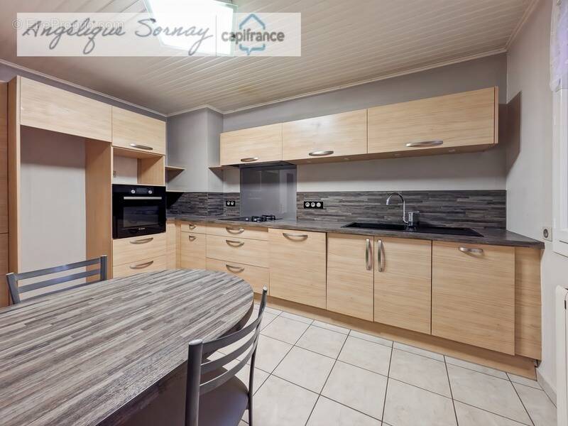 Maison à CHAPELLE-VOLAND