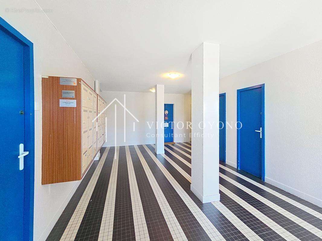 Appartement à SAINT-CYR-SUR-LOIRE