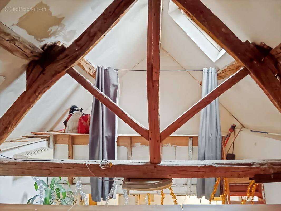 Maison à VILLENEUVE-SUR-BELLOT