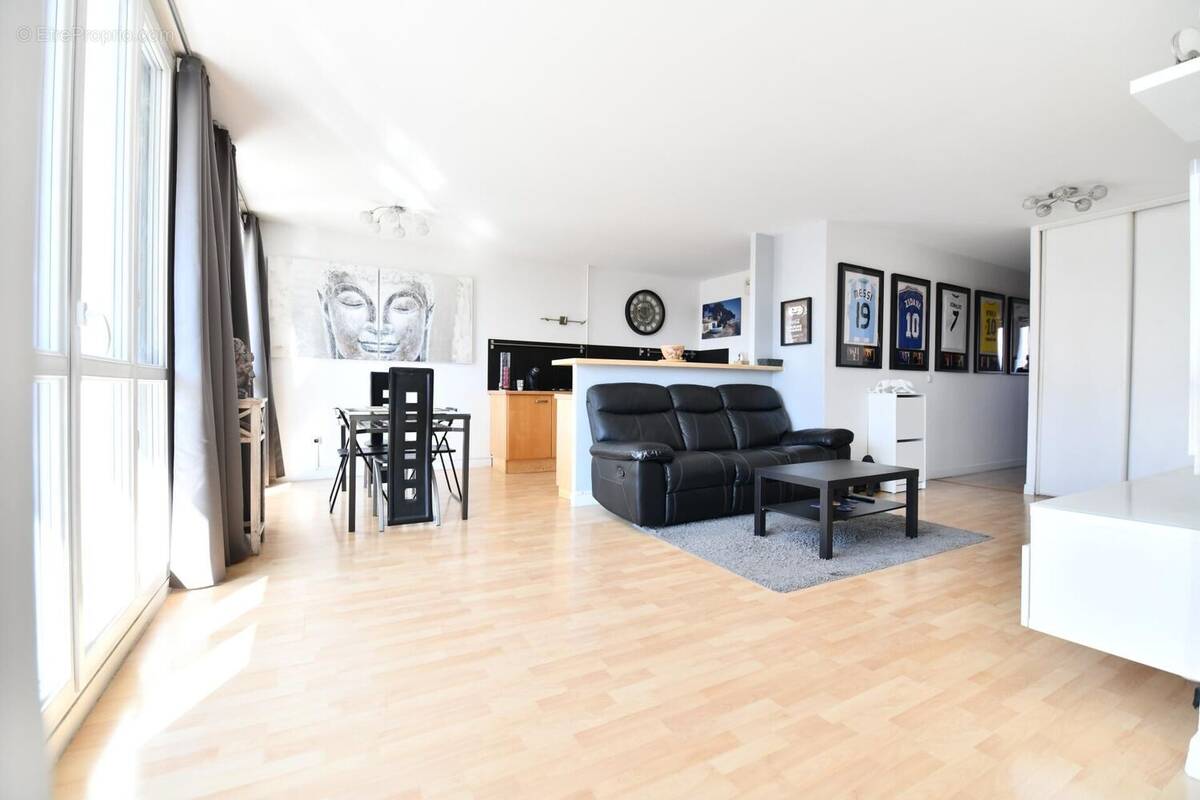 Photo 1 - Appartement à CHILLY-MAZARIN