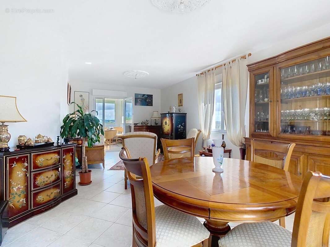 Photo 8 - Maison à PAVIE