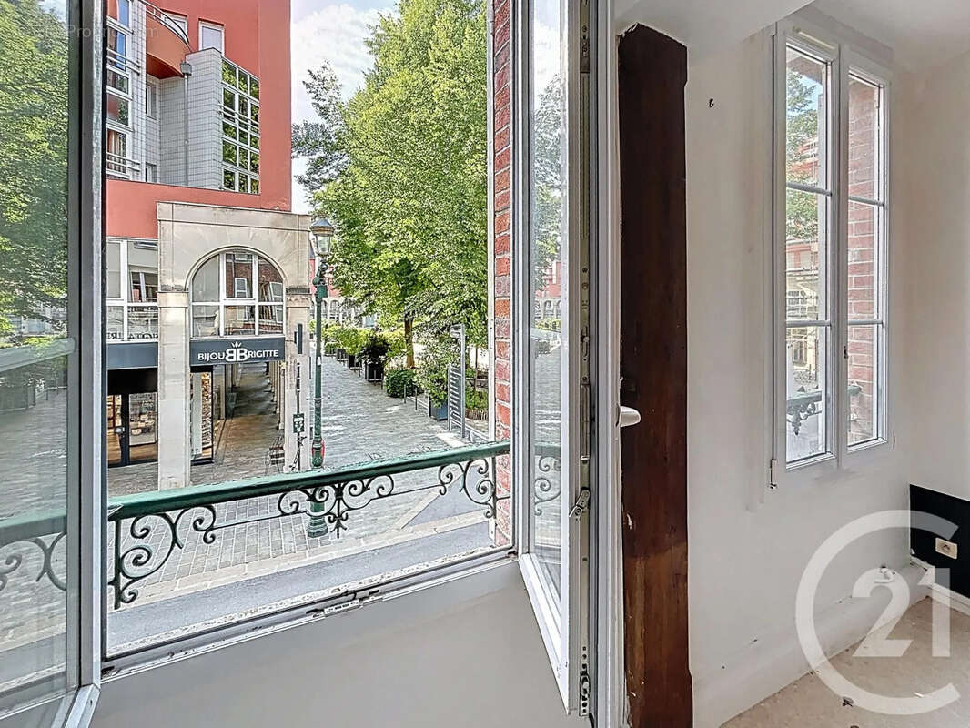 Appartement 78 m² à Epernay  - photo 9