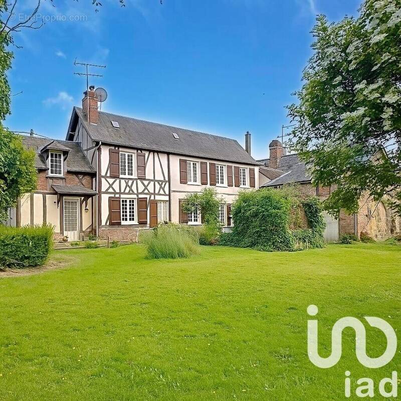 Photo 1 - Maison à CROISY-SUR-ANDELLE