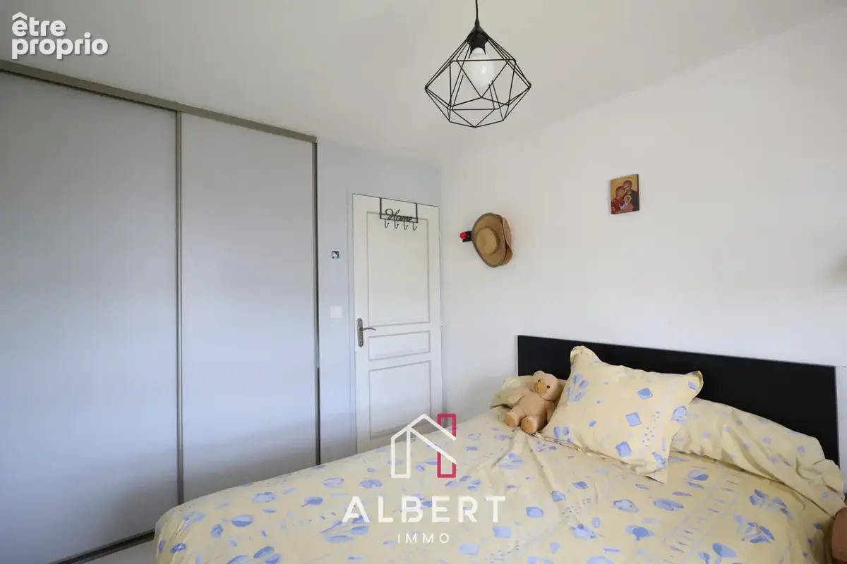 Angers Les Justices - Appartement type 5 de 110 M2 - 3 chambres, balcon et garage - photo 14