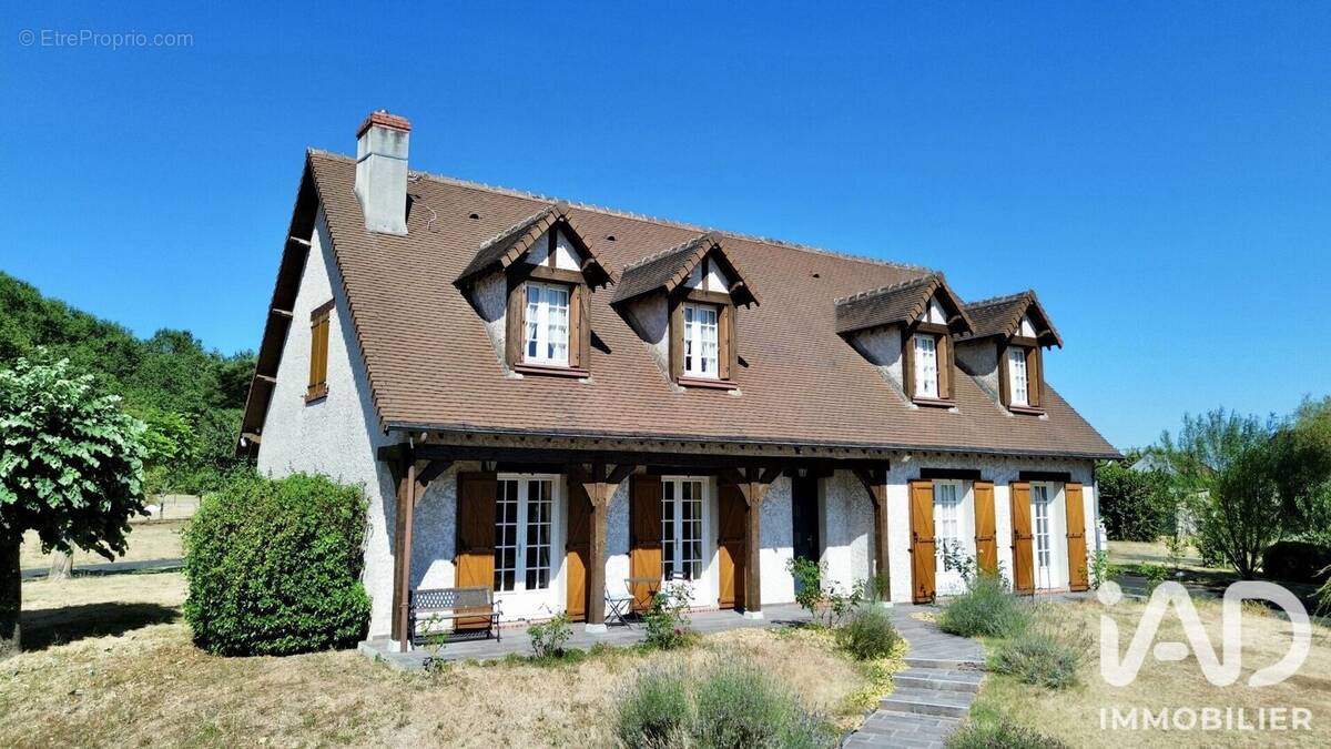 Photo 1 - Maison à VIERZON