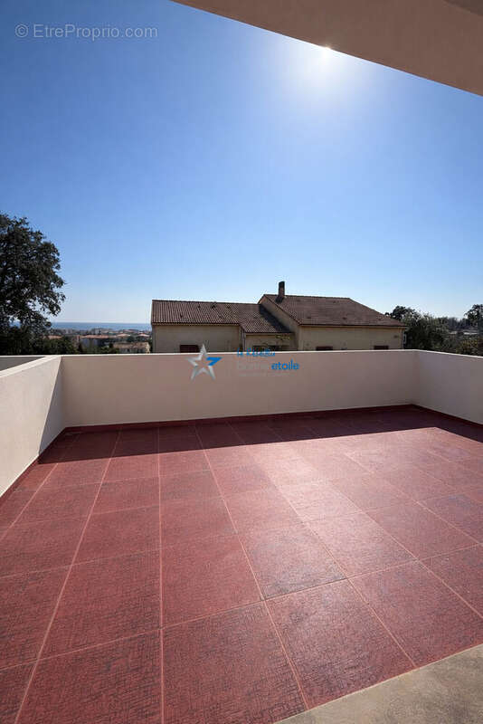 Appartement à SAN-NICOLAO