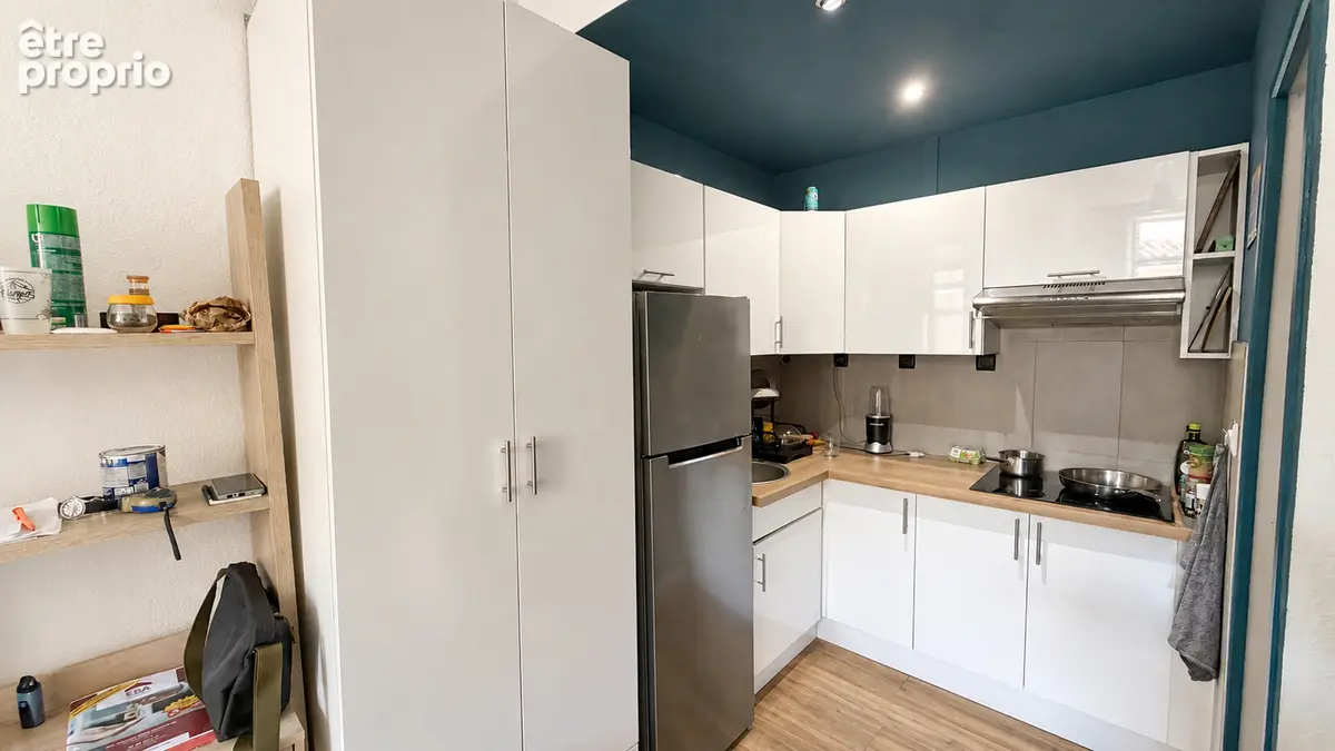 Appartement T1 à vendre à Bordeaux - Quartier Saint-Michel - photo 3