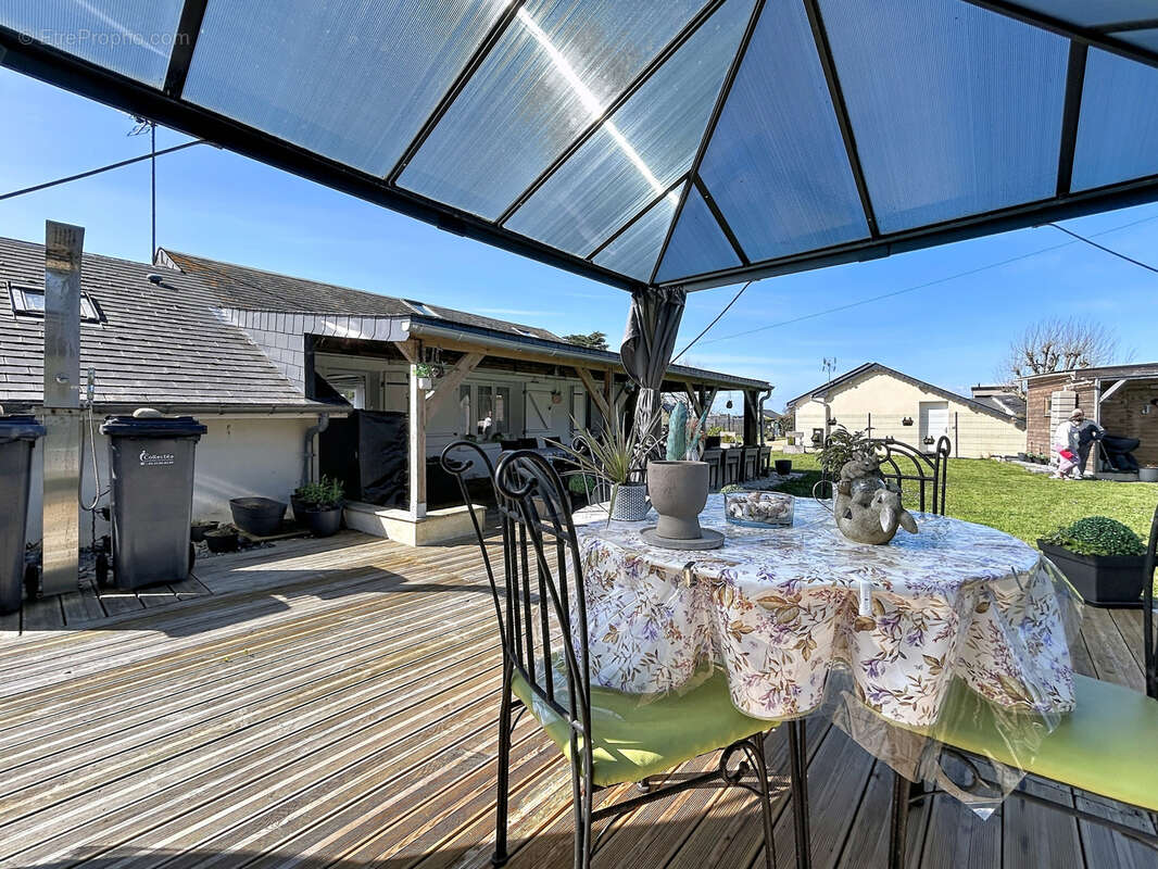 Maison à GRANDCAMP-MAISY