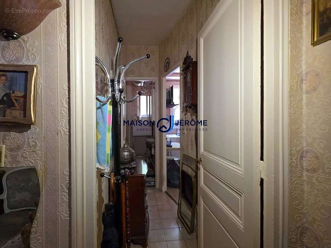 Paris 11ᵉ – avenue philippe-auguste – appartement 3 pièces de 62,06 m² à rénover – ascenseur et cave - photo 7