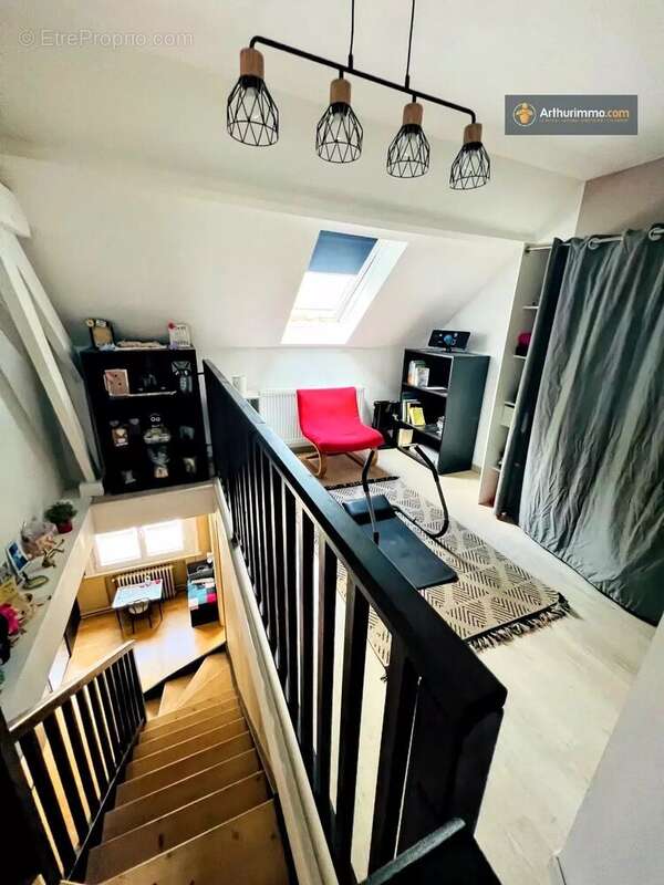 Maison à CROIX