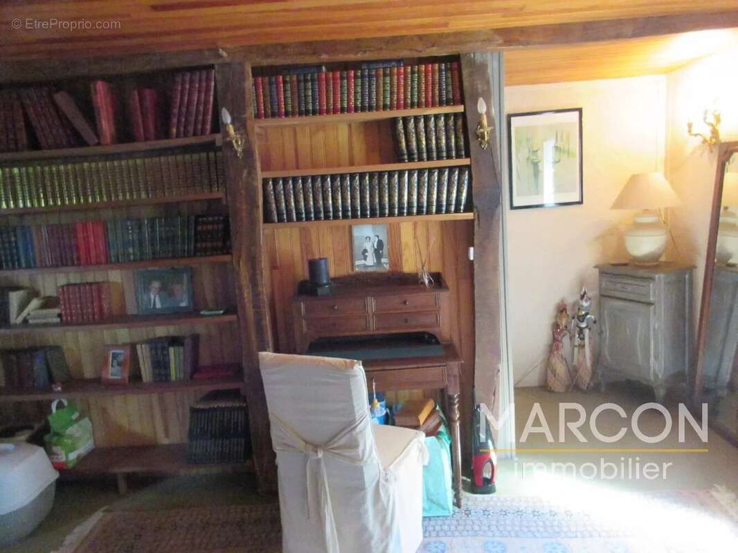 Maison à MAISON-FEYNE