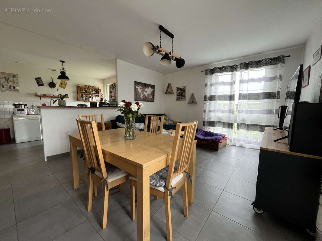 Maison à CASTETS-EN-DORTHE