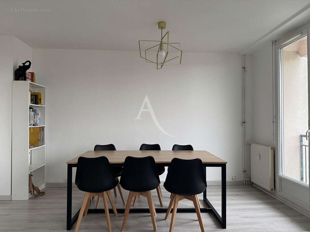 Appartement à TRELAZE