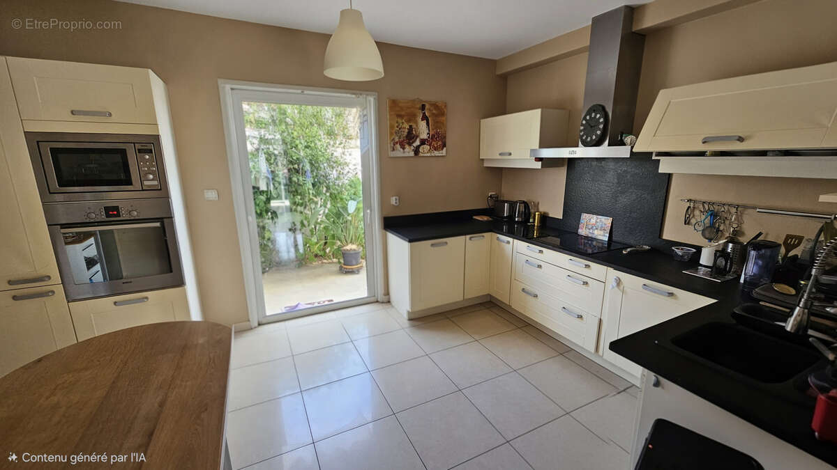 Maison à FRONTIGNAN