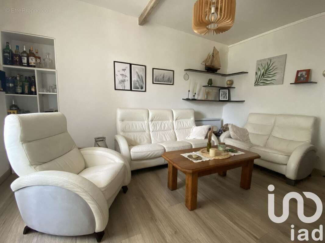 Photo 3 - Maison à MONTLUCON