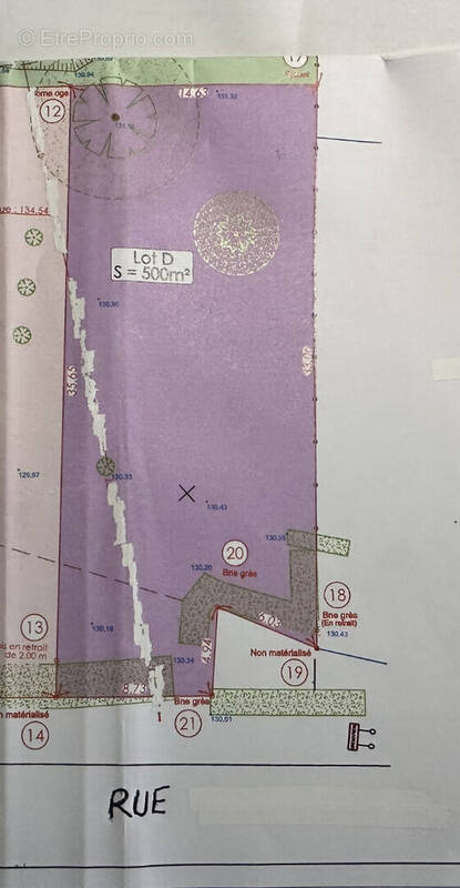 Terrain à MAISONCELLES-EN-BRIE